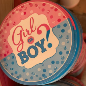 7-inch paper plate for Spanish-speaking boys and girls