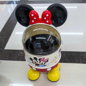 Cylindrical storage box with lid